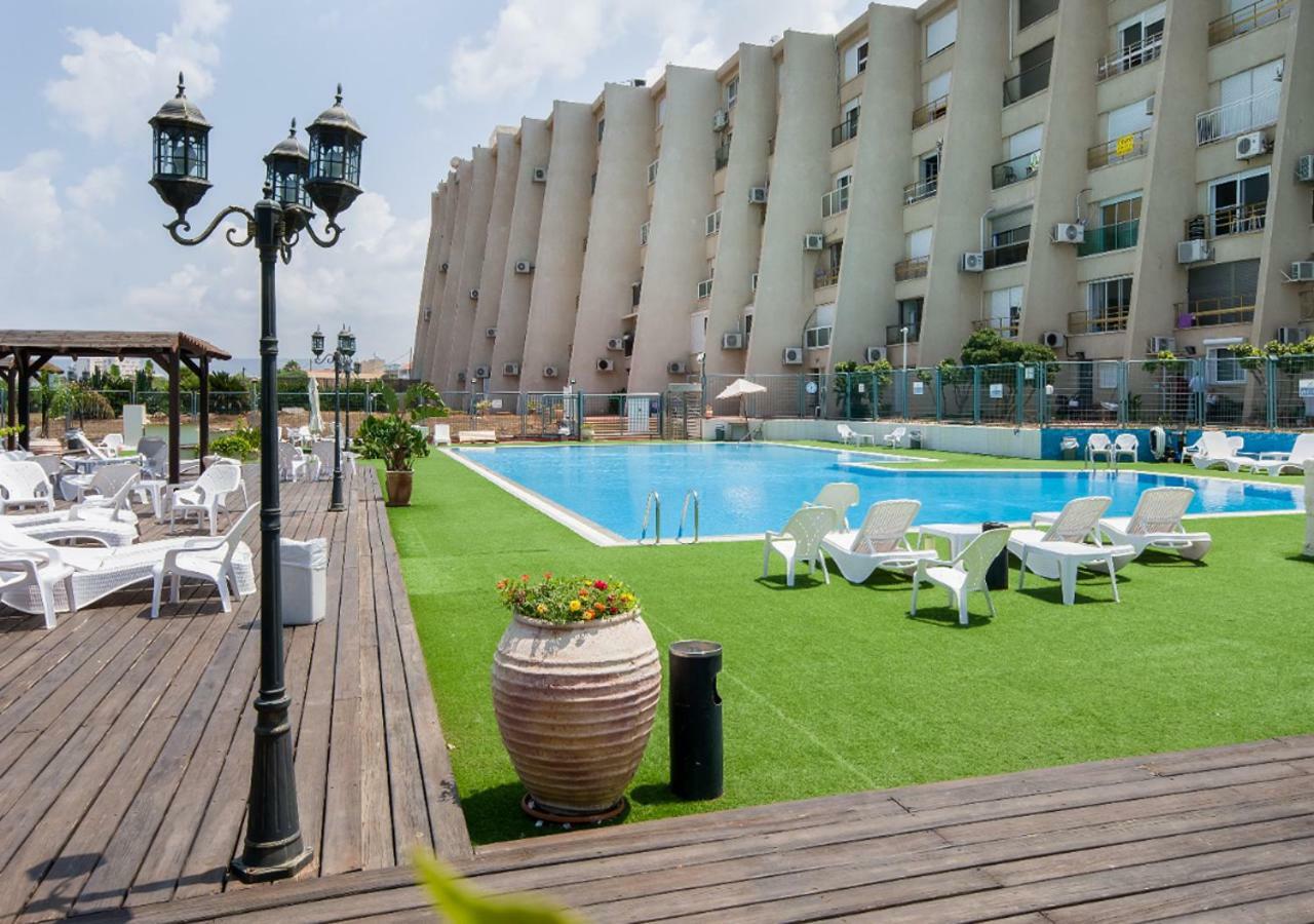 Ferienwohnung Ha-Aliya Sea View Naharija Exterior foto